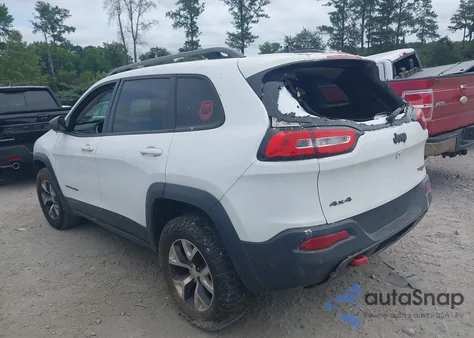 2016 Jeep Cherokee Trailhawk from USA, damaged, VIN 1C4PJMBB8GW146185